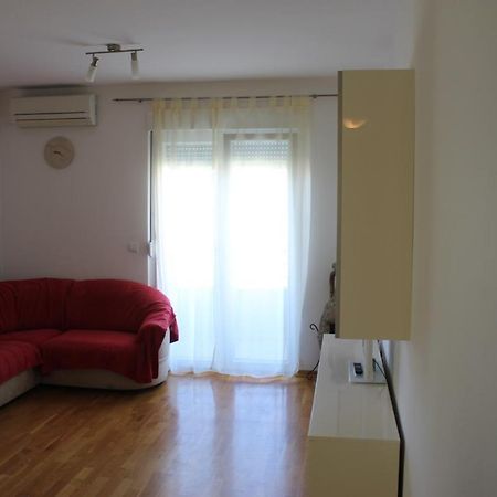 Toni Apartman Omiš Kültér fotó