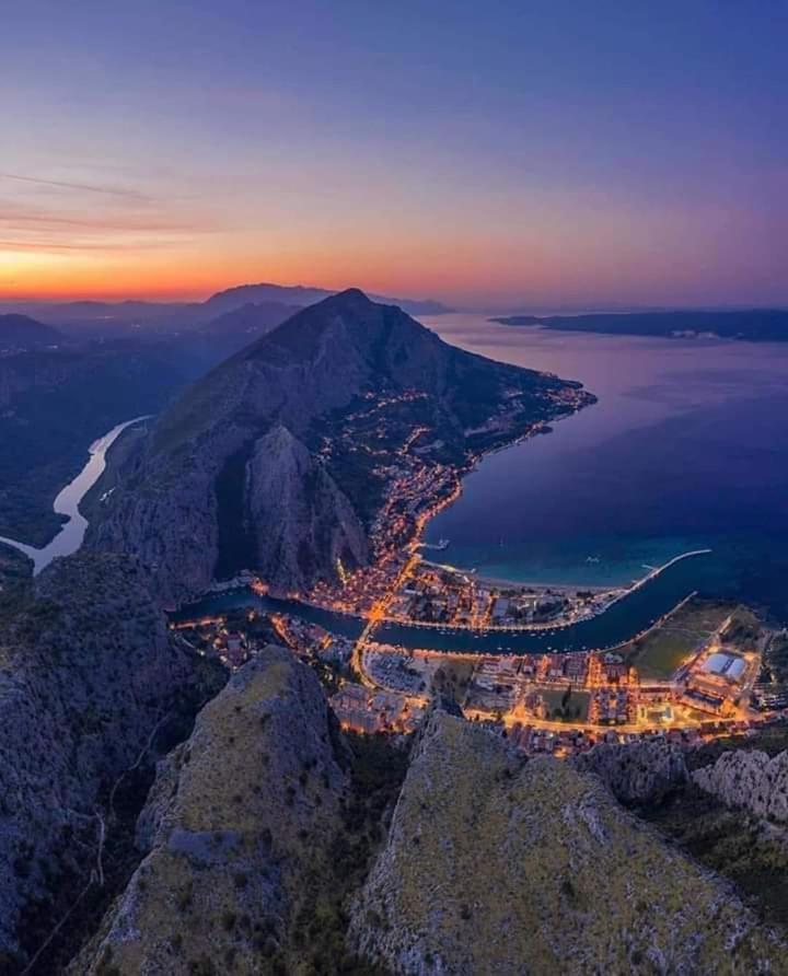 Toni Apartman Omiš Kültér fotó